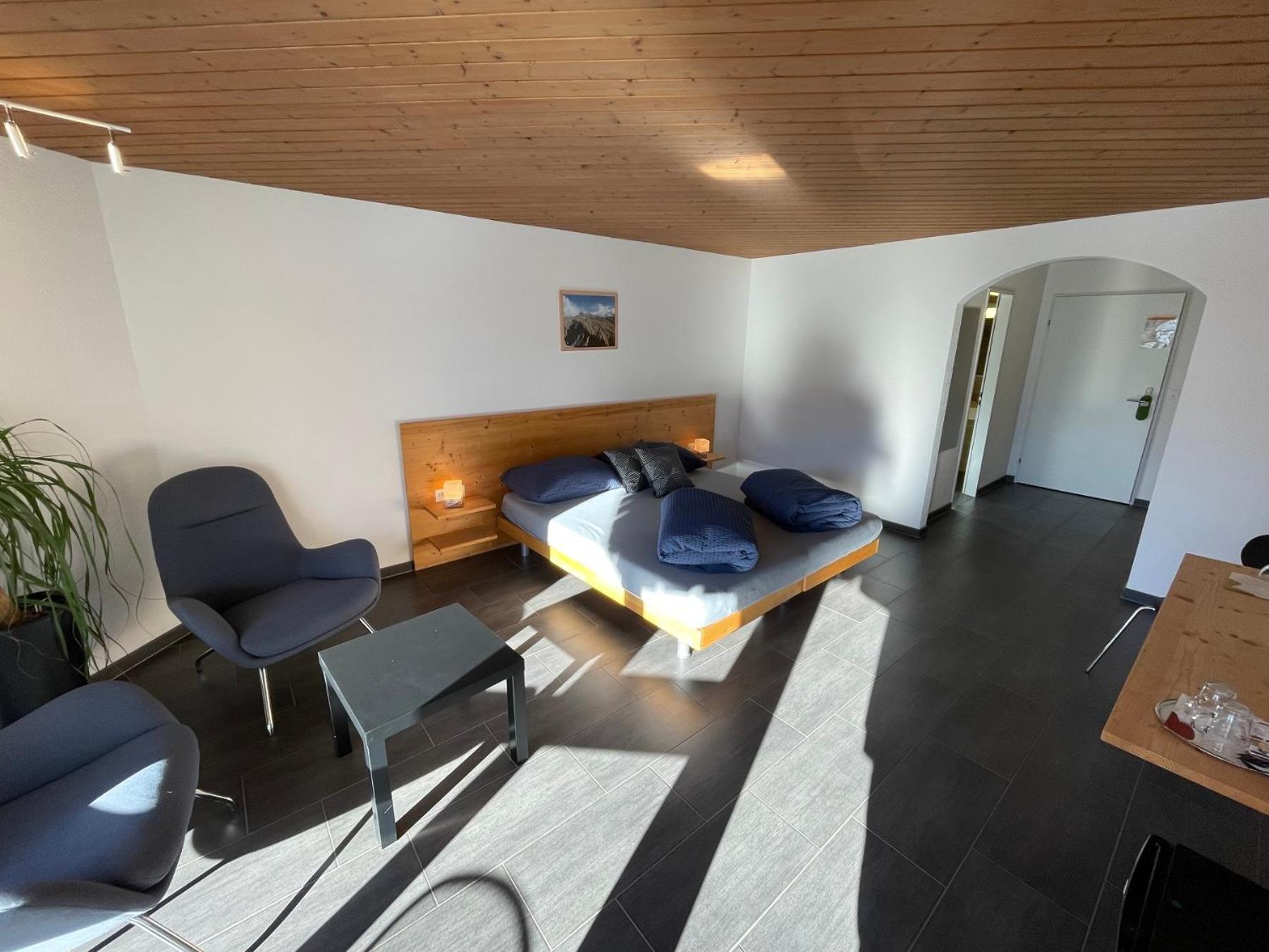 Catrina Hotel Дизентис Номер фото