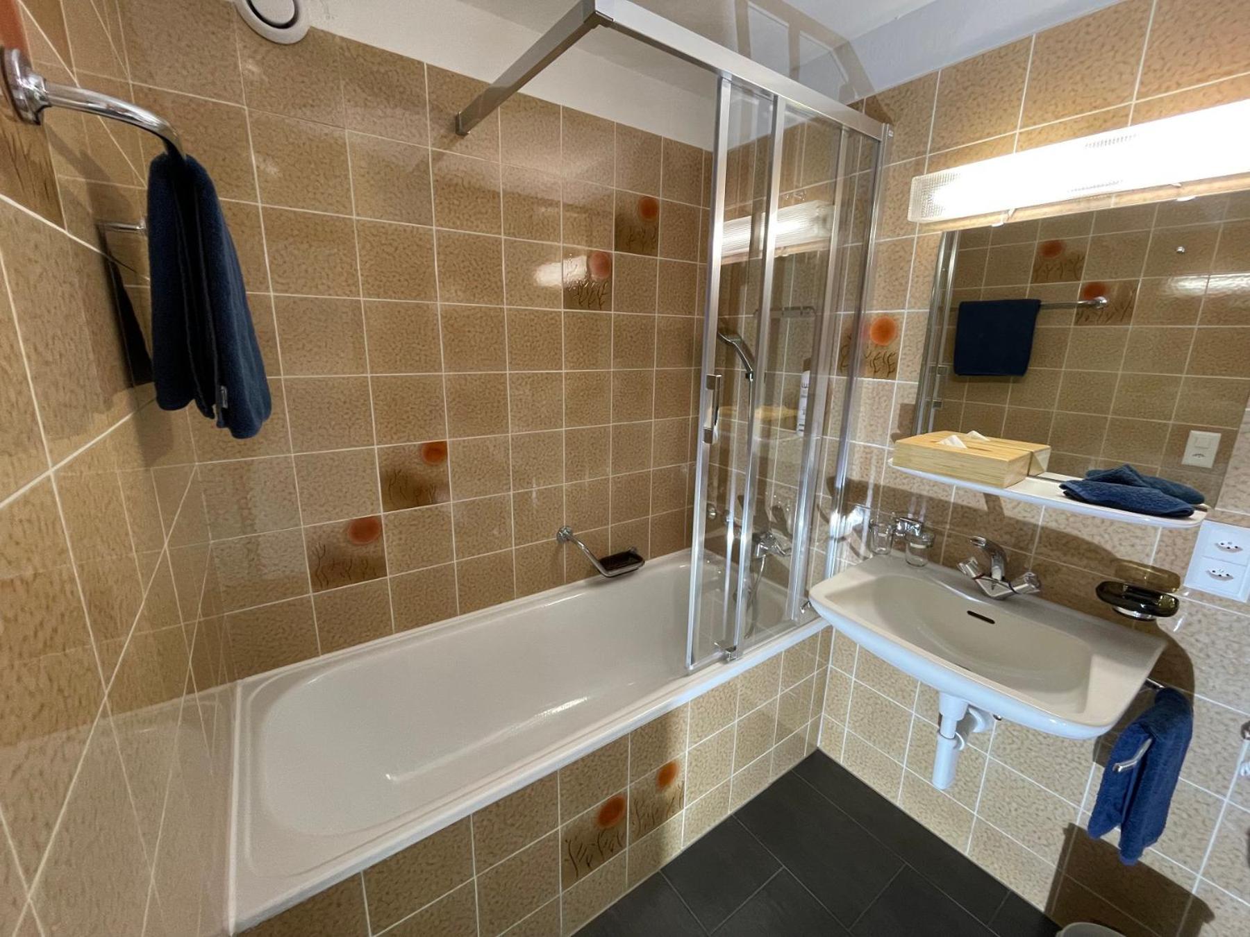 Catrina Hotel Дизентис Номер фото
