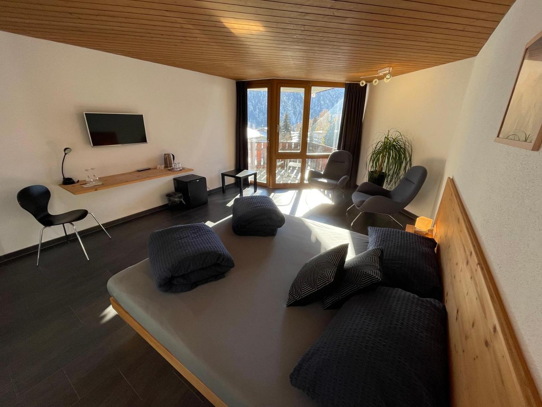Catrina Hotel Дизентис Номер фото